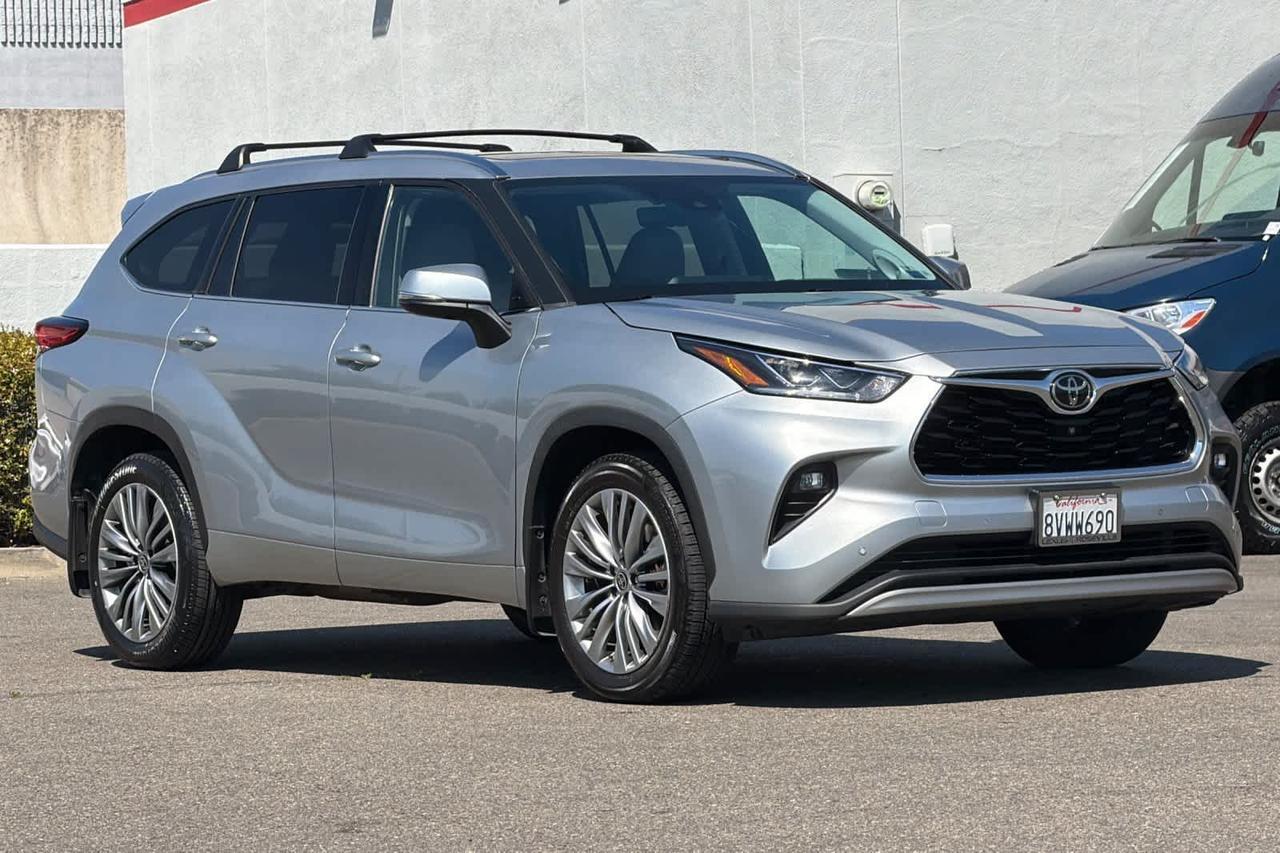 2021 Toyota Highlander Platinum Roseville CA