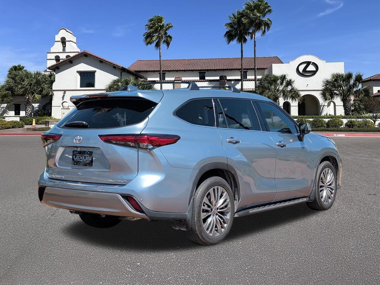 2021 Toyota Highlander Platinum
