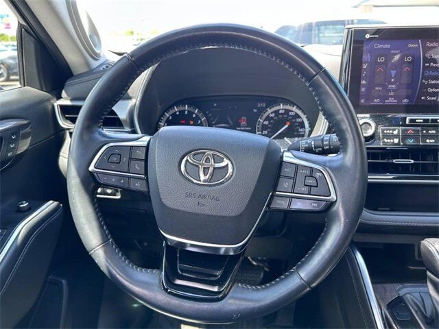 2021 Toyota Highlander Platinum Farmington MO