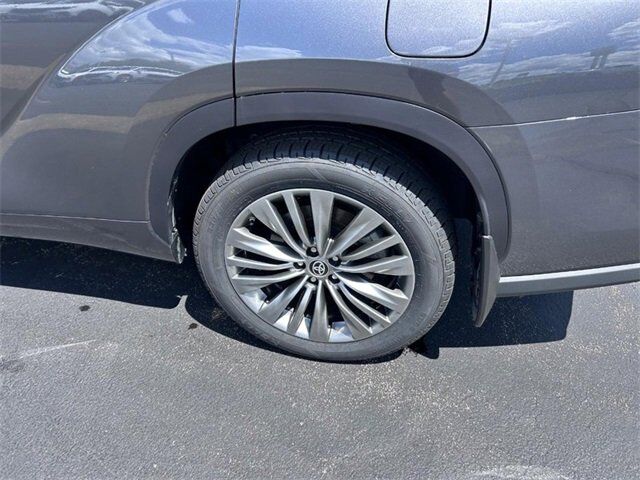 2021 Toyota Highlander Platinum Farmington MO