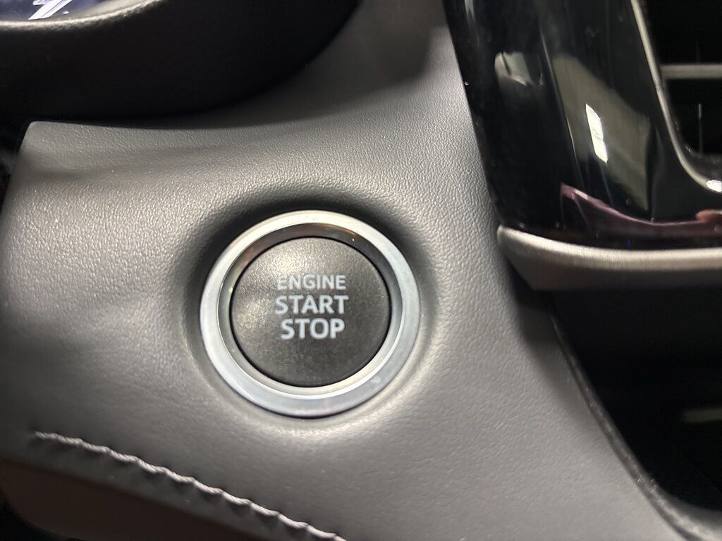 2021 Toyota Highlander XLE AWD 7 Passenger Minocqua WI