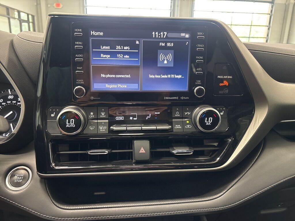 2021 Toyota Highlander XLE AWD 7 Passenger Minocqua WI