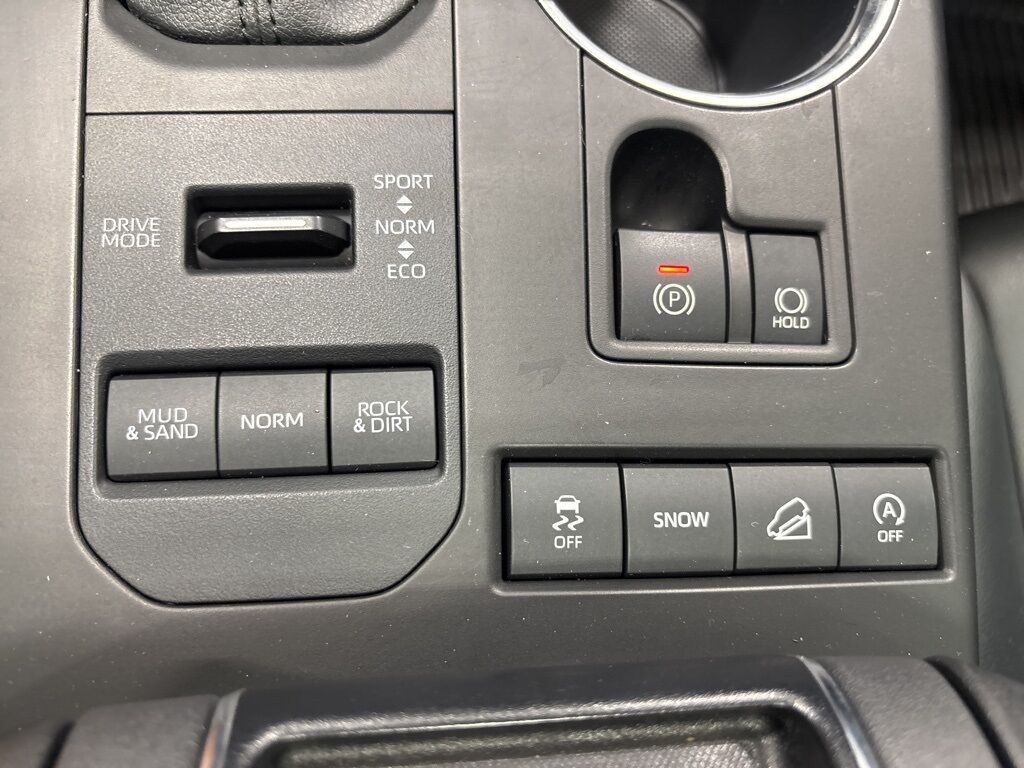 2021 Toyota Highlander XLE AWD 7 Passenger Minocqua WI