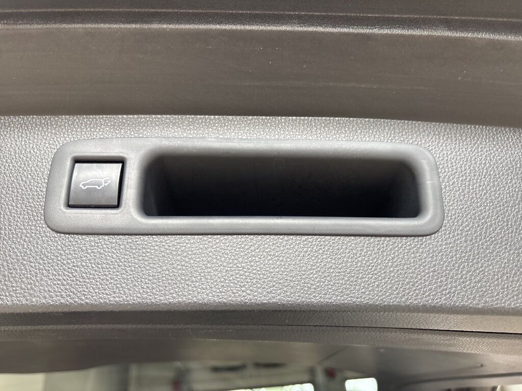 2021 Toyota Highlander XLE AWD 7 Passenger Minocqua WI