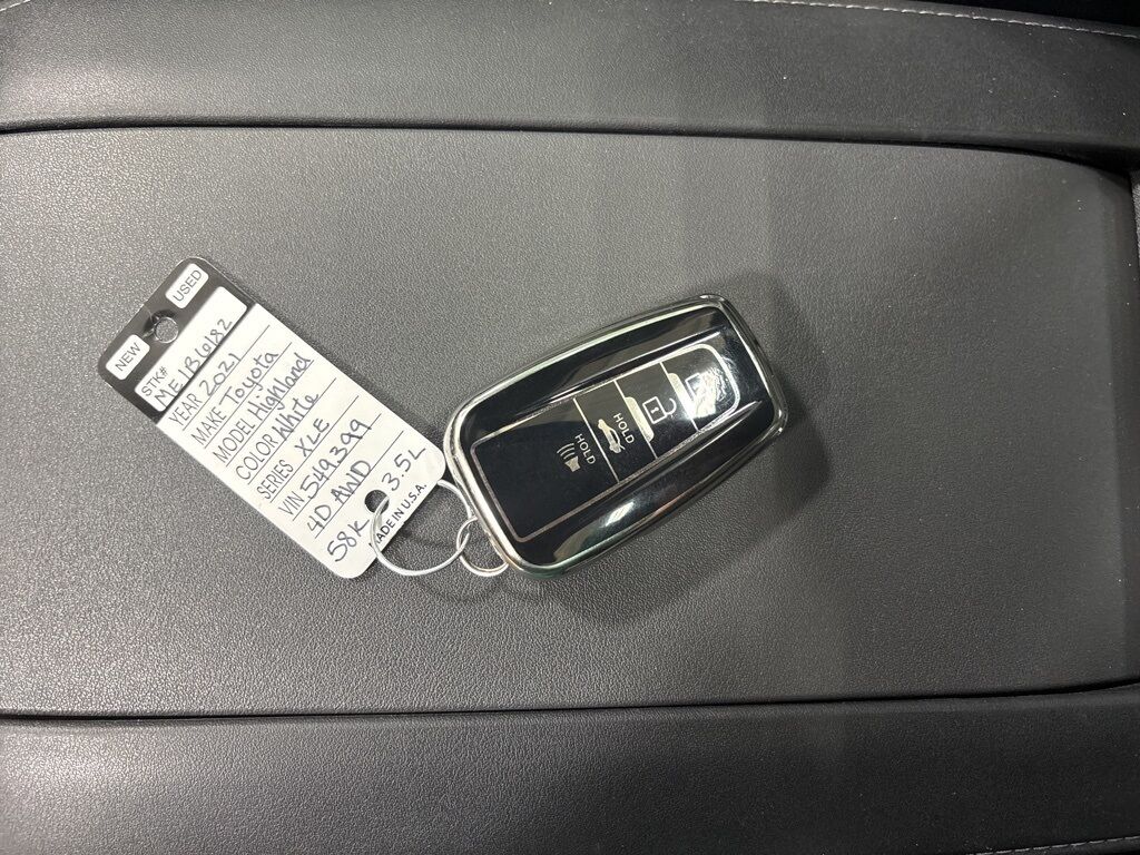 2021 Toyota Highlander XLE AWD 7 Passenger Minocqua WI