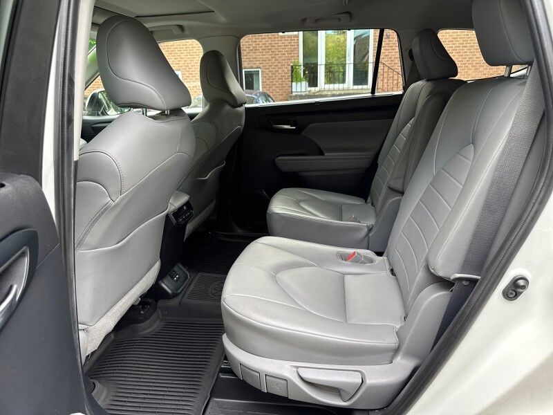 2021 Toyota Highlander XLE AWD Arlington VA
