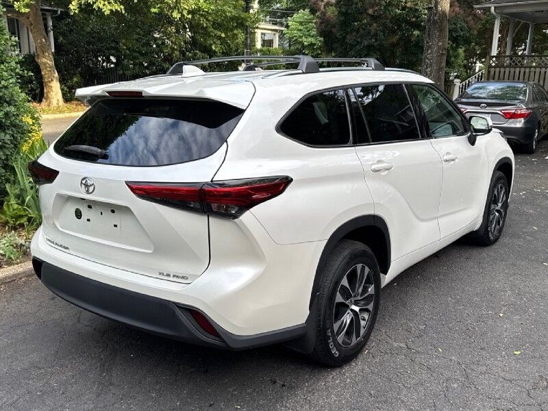2021 Toyota Highlander XLE AWD Arlington VA