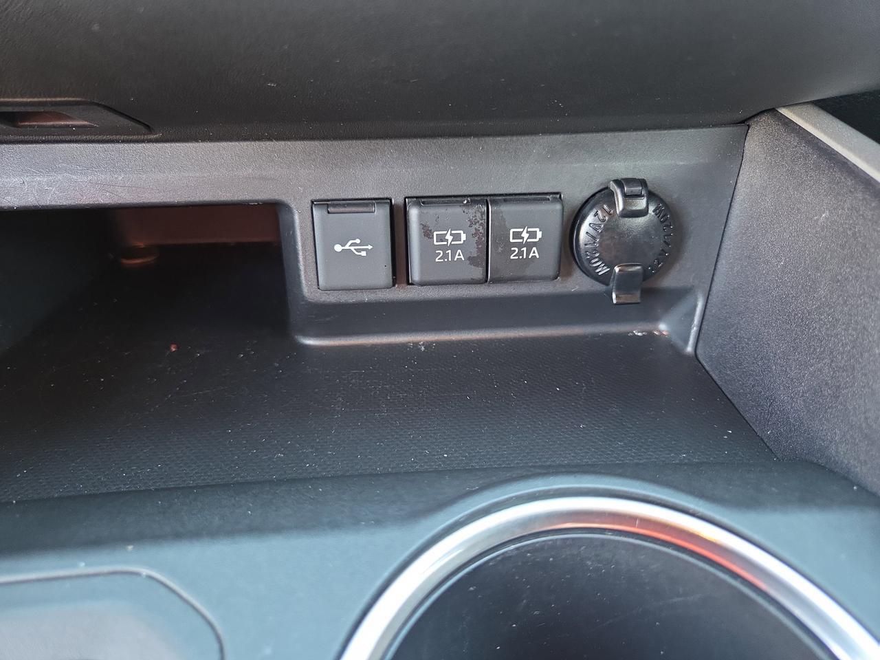 2021 Toyota Highlander XLE AWD Hamburg PA