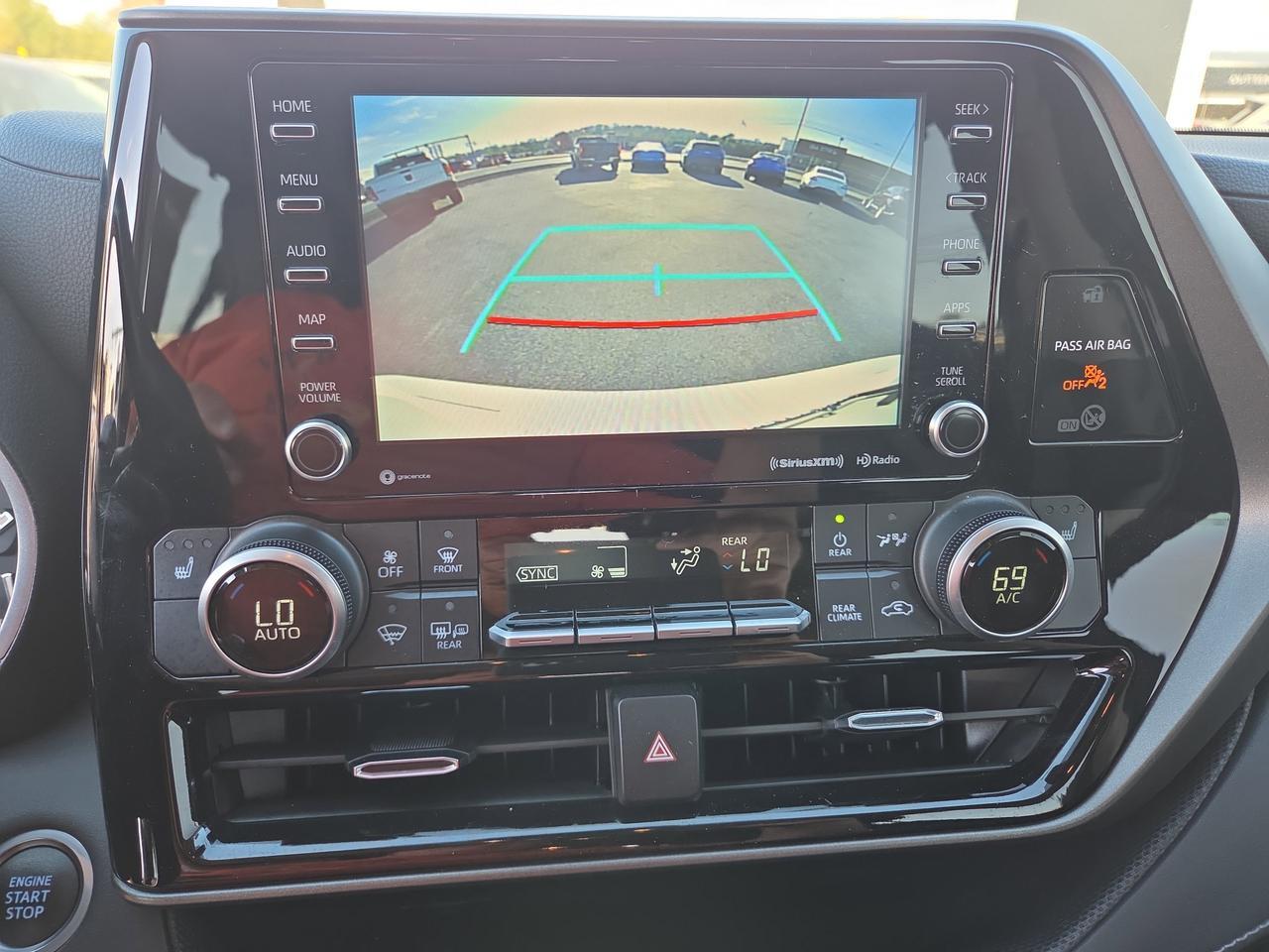 2021 Toyota Highlander XLE AWD Hamburg PA
