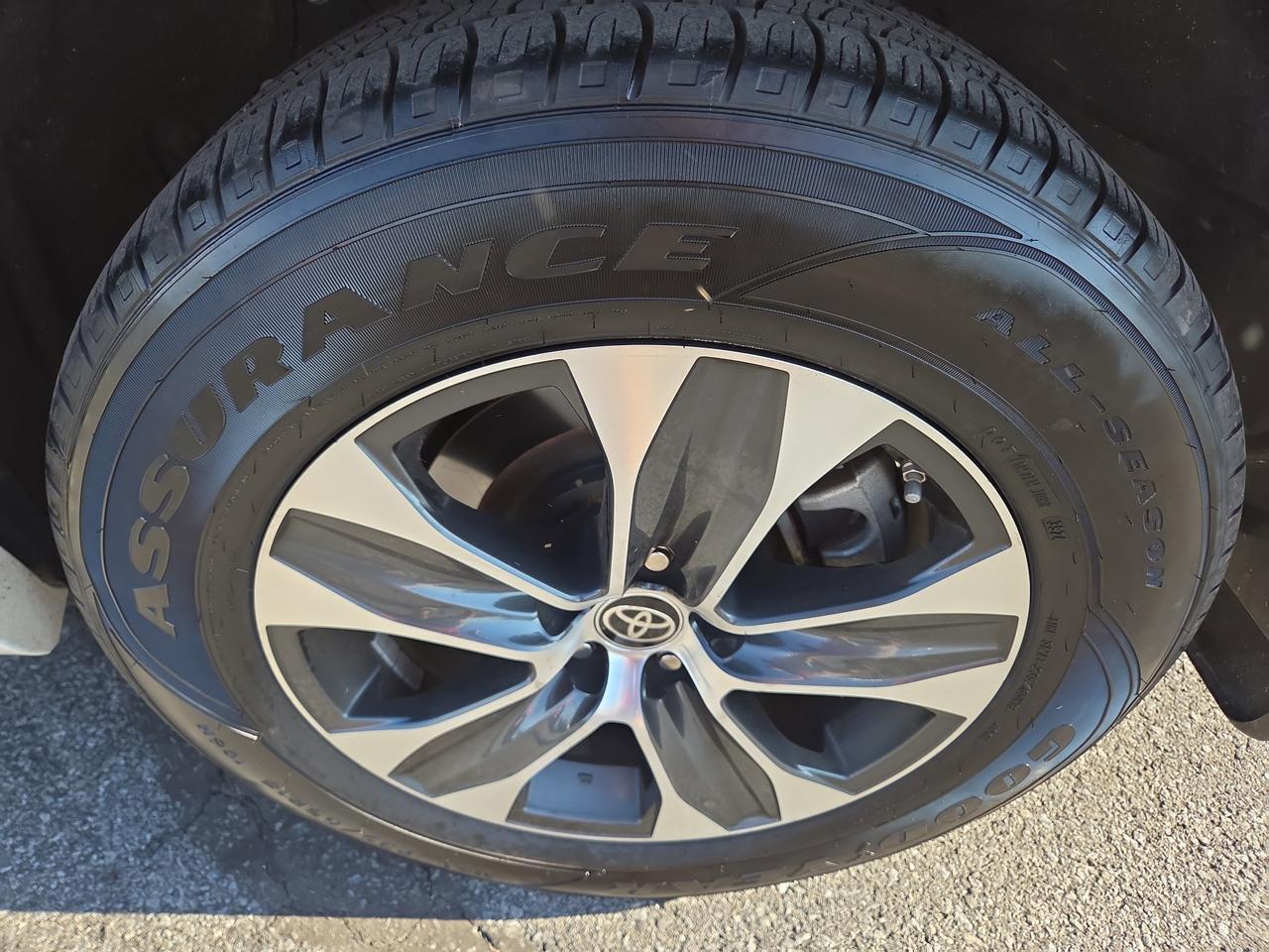 2021 Toyota Highlander XLE AWD Hamburg PA