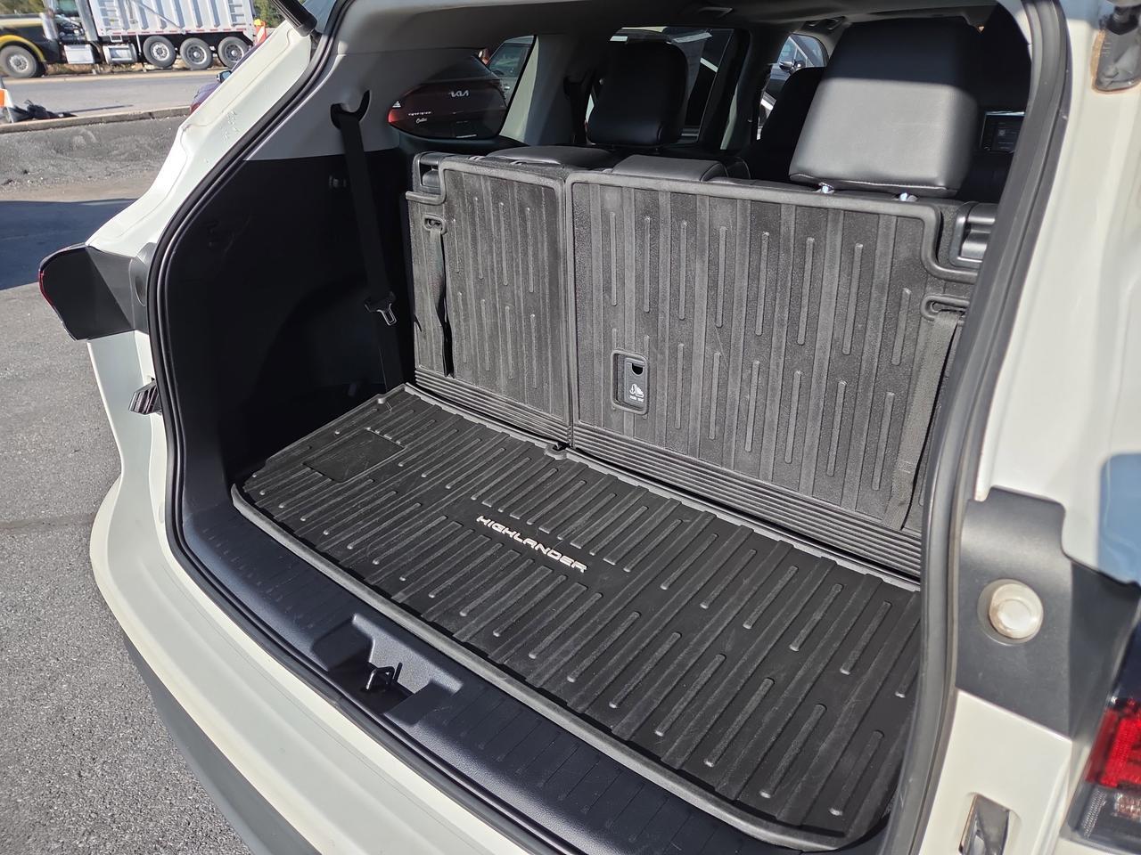 2021 Toyota Highlander XLE AWD Hamburg PA