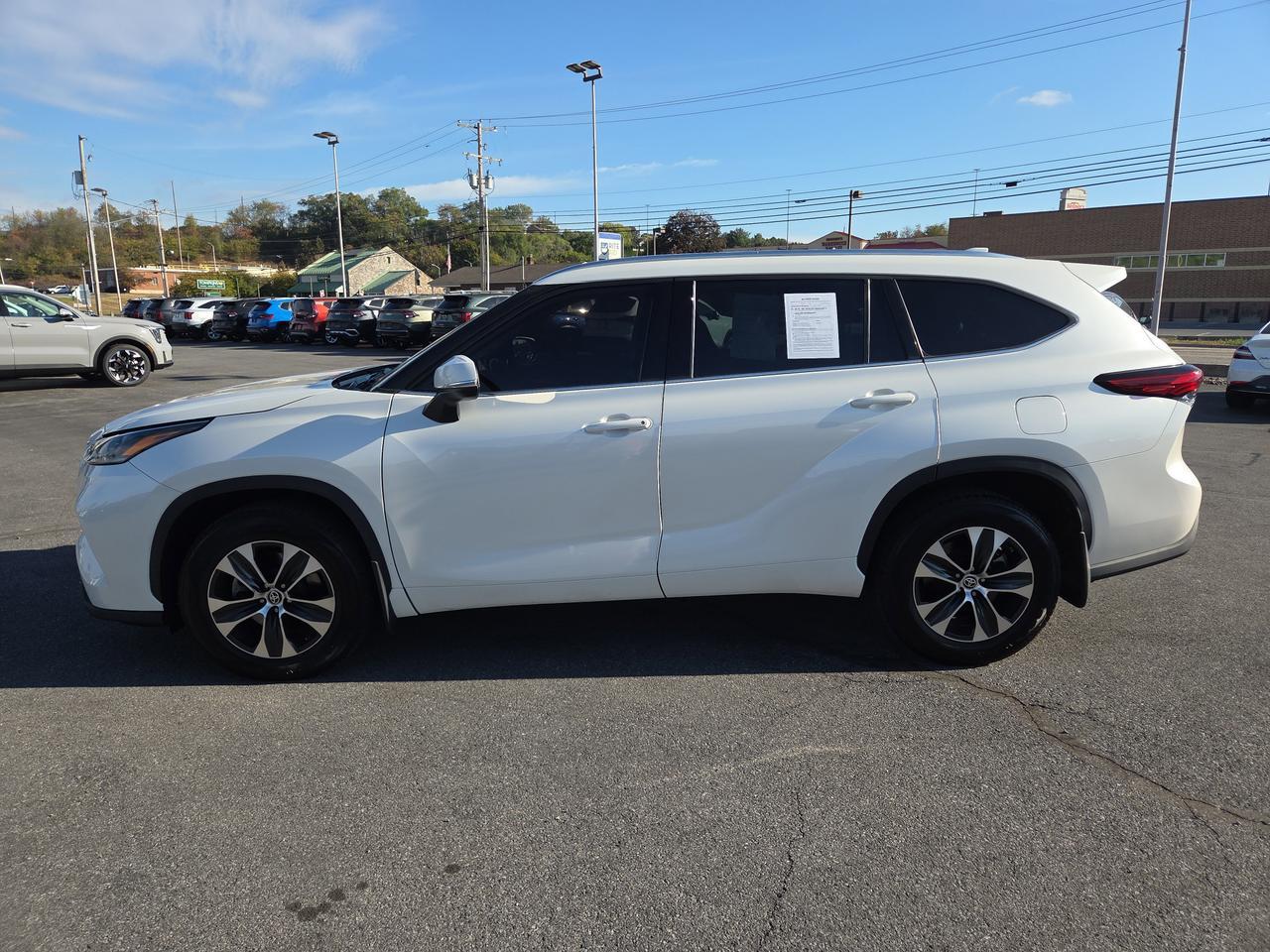 2021 Toyota Highlander XLE AWD Hamburg PA