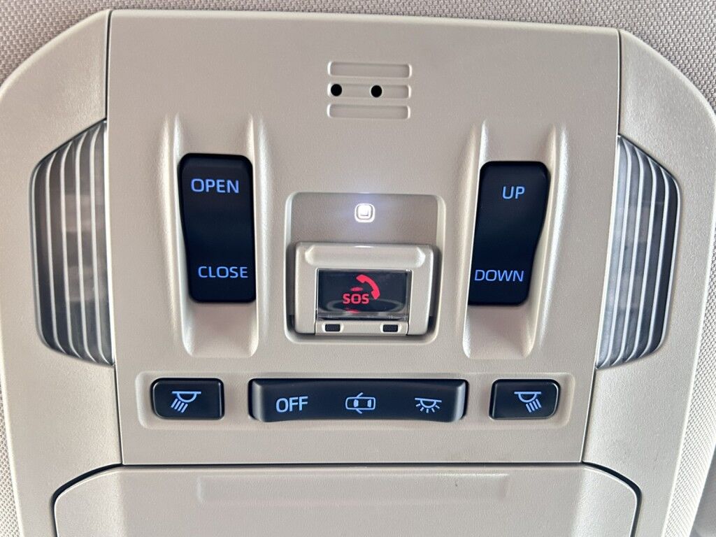 2021 Toyota Highlander XLE AWD Maumee OH