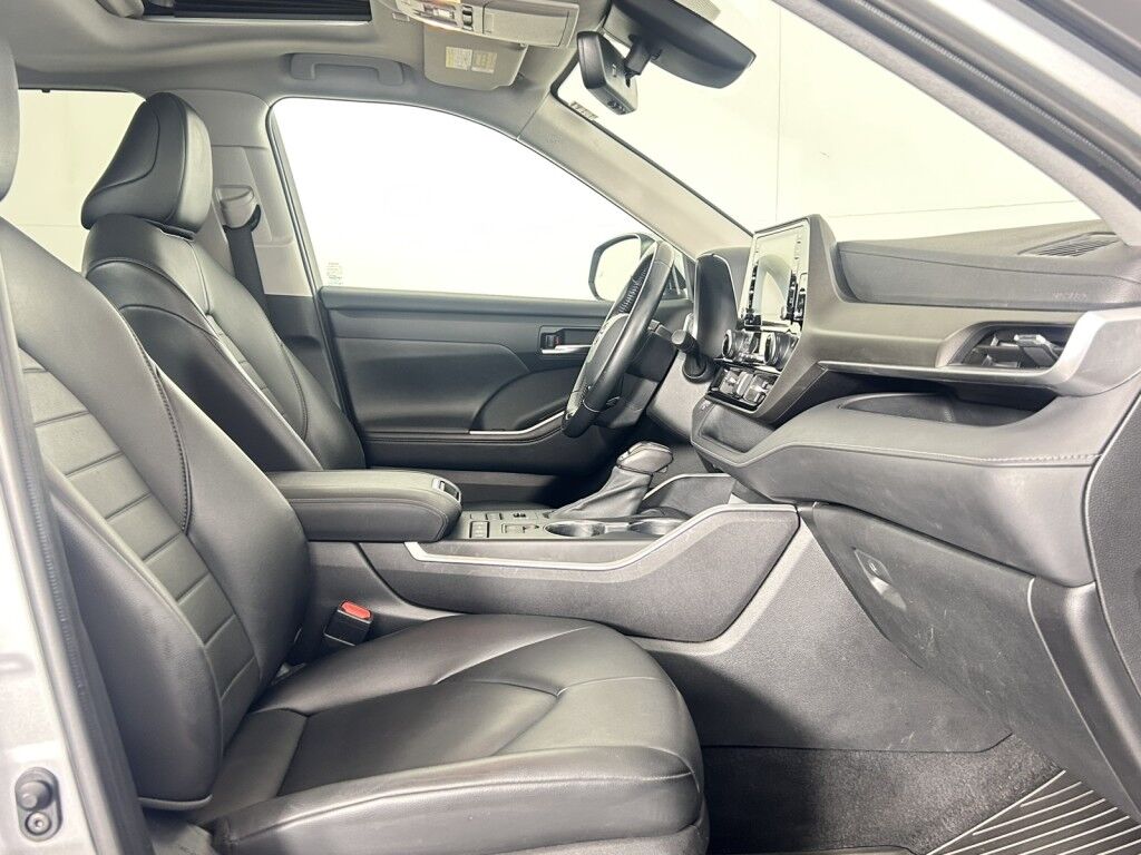 2021 Toyota Highlander XLE AWD Maumee OH