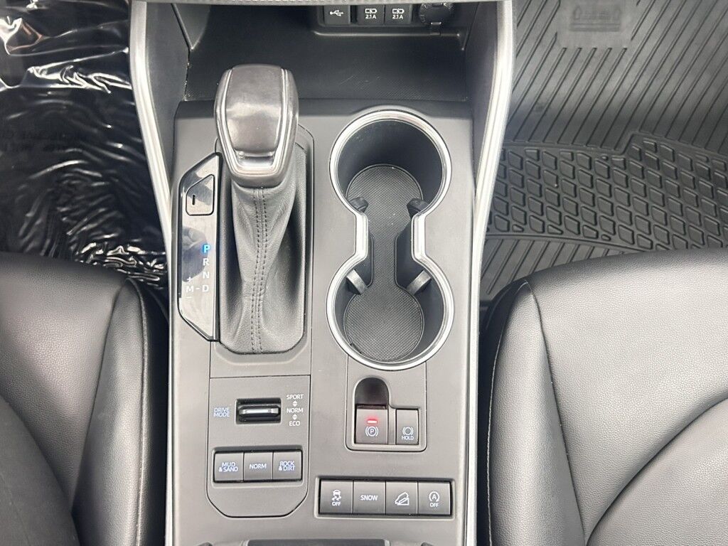 2021 Toyota Highlander XLE AWD Maumee OH