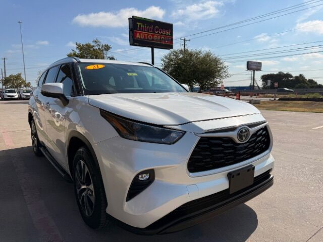 2021 Toyota Highlander XLE