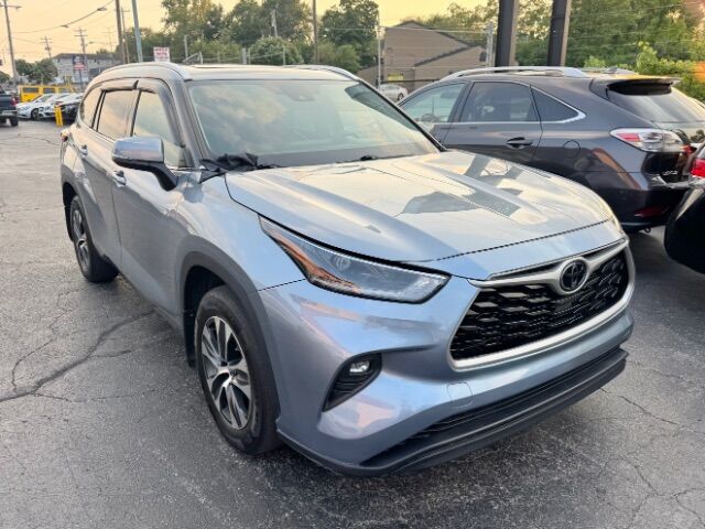 2021 Toyota Highlander XLE
