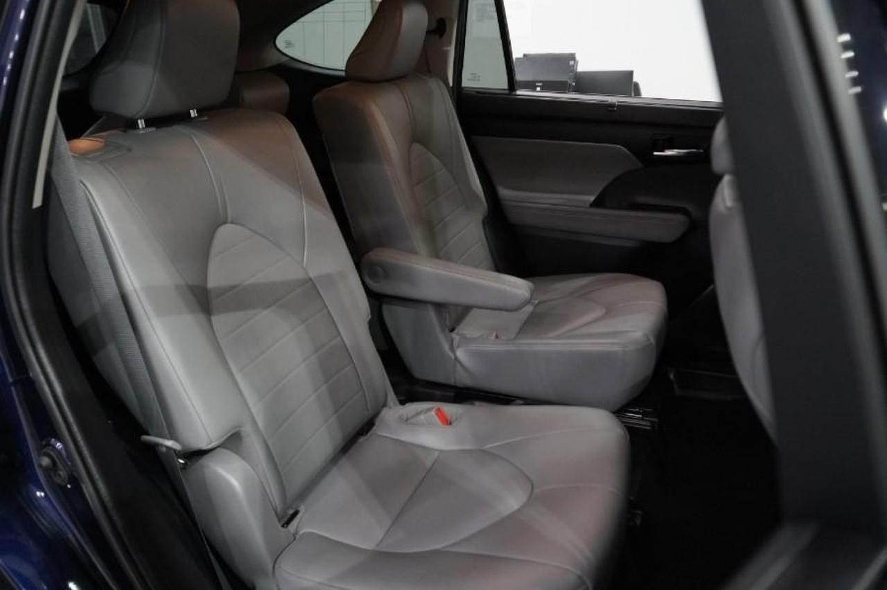 2021 Toyota Highlander XLE Eastchester NY