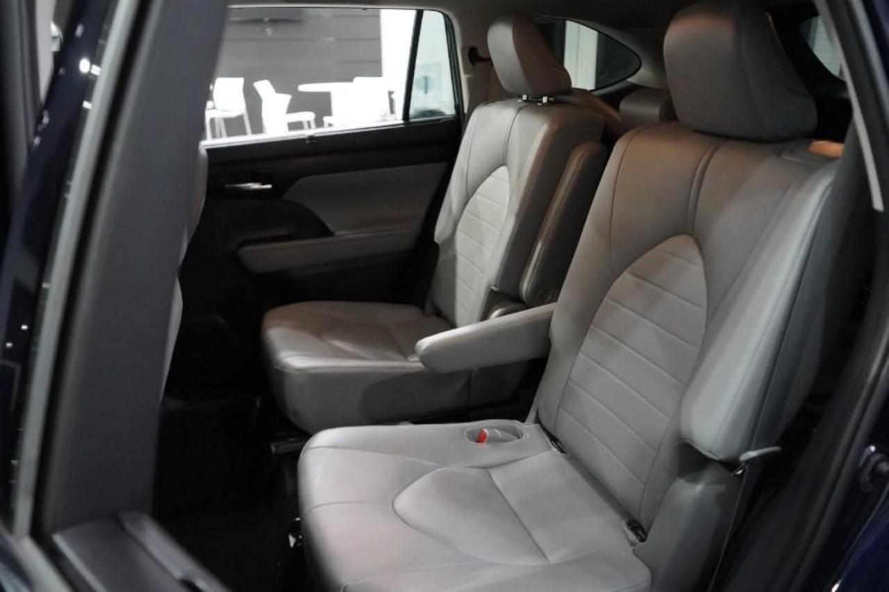 2021 Toyota Highlander XLE Eastchester NY
