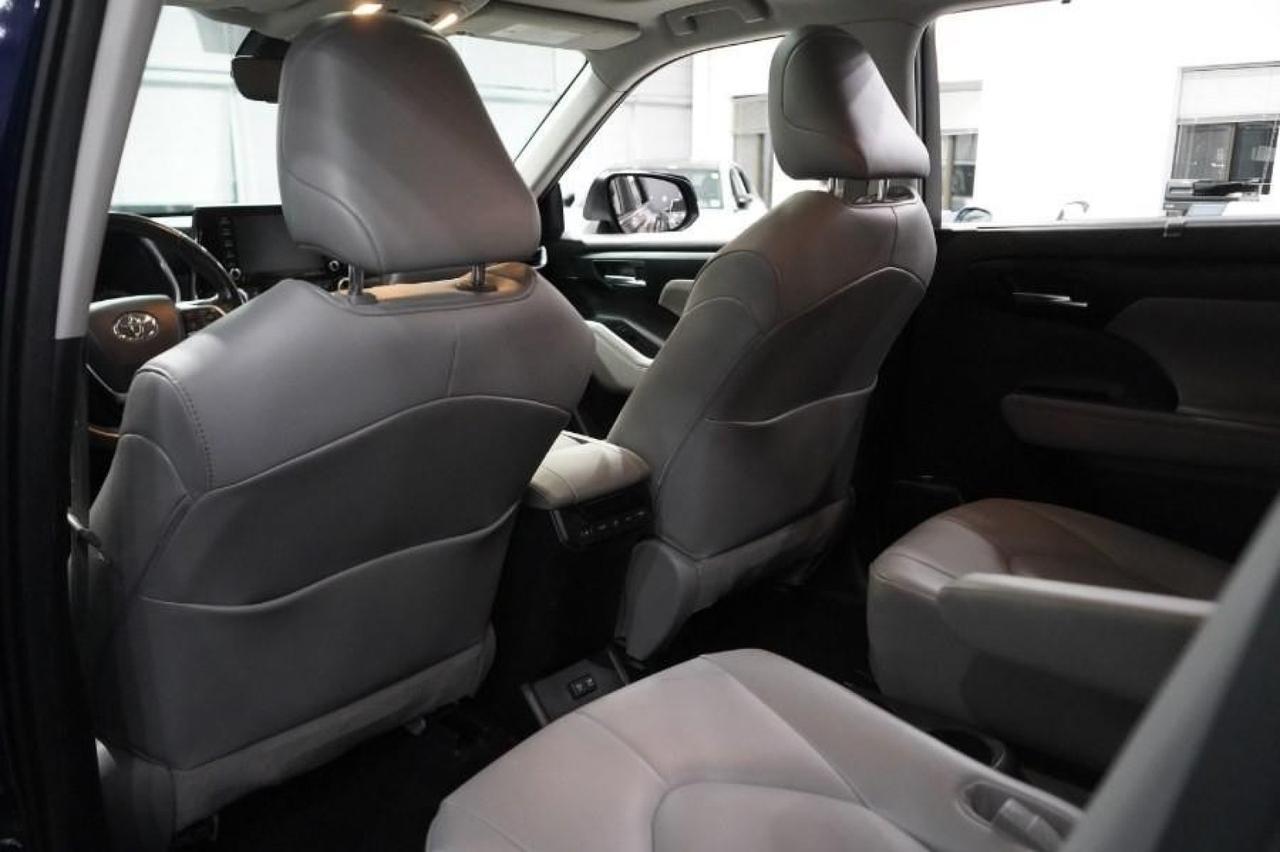 2021 Toyota Highlander XLE Eastchester NY