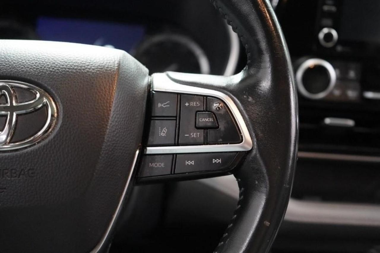 2021 Toyota Highlander XLE Eastchester NY