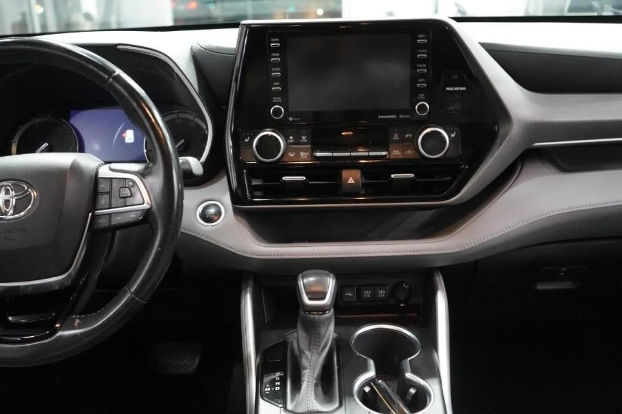 2021 Toyota Highlander XLE Eastchester NY