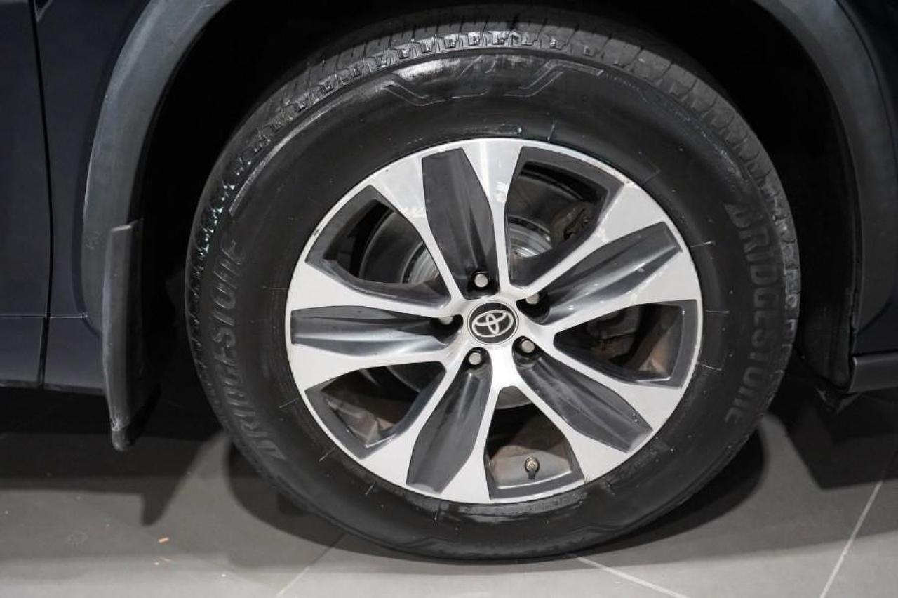2021 Toyota Highlander XLE Eastchester NY