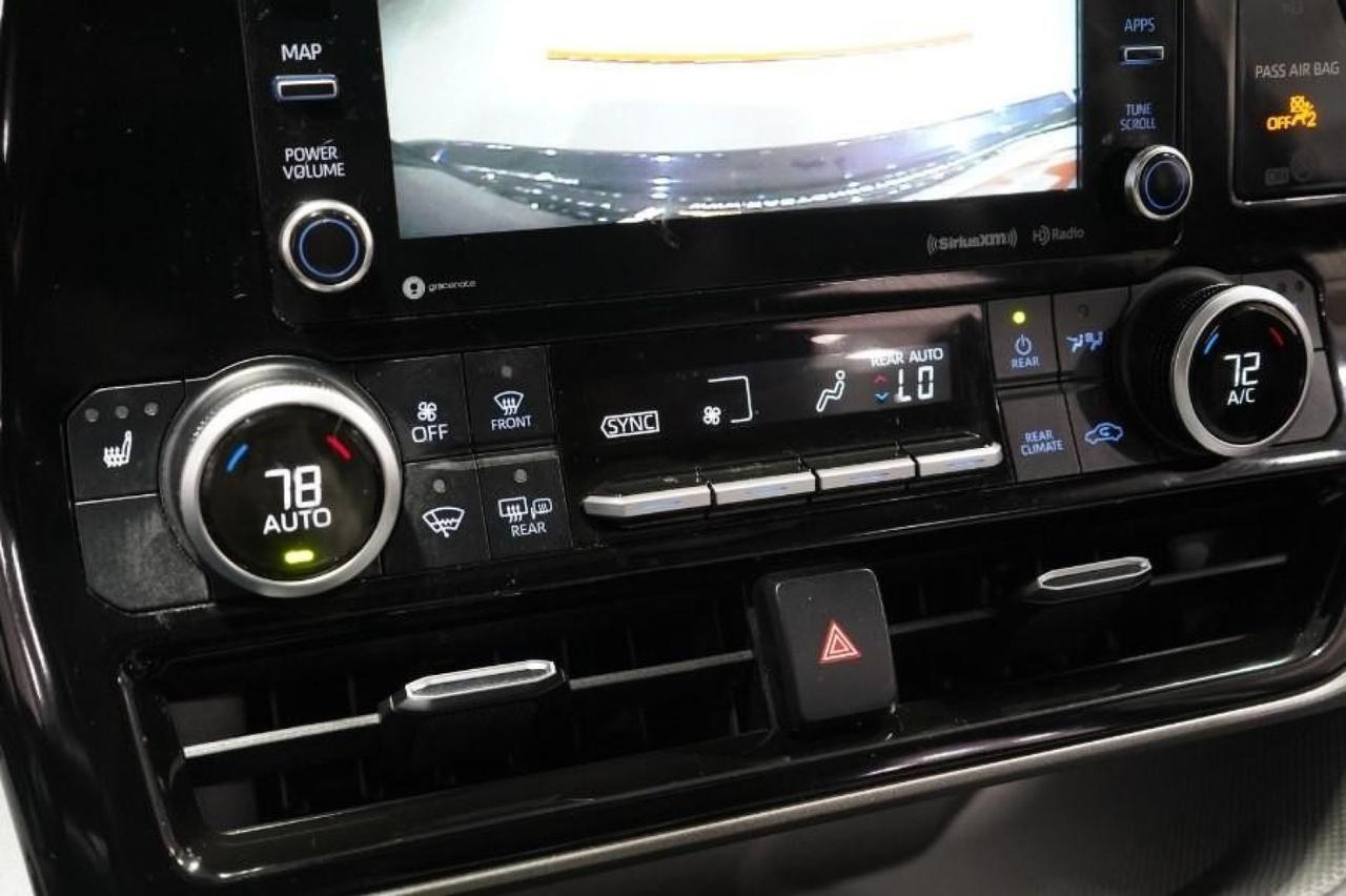 2021 Toyota Highlander XLE Eastchester NY