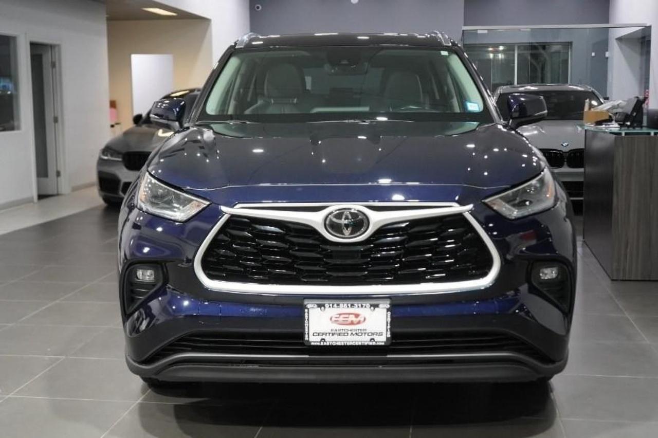2021 Toyota Highlander XLE Eastchester NY