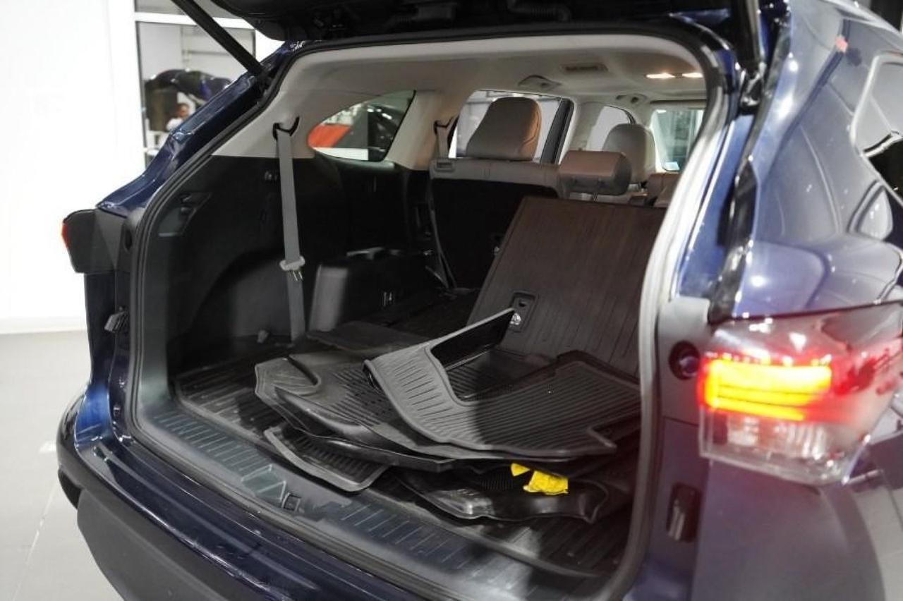 2021 Toyota Highlander XLE Eastchester NY