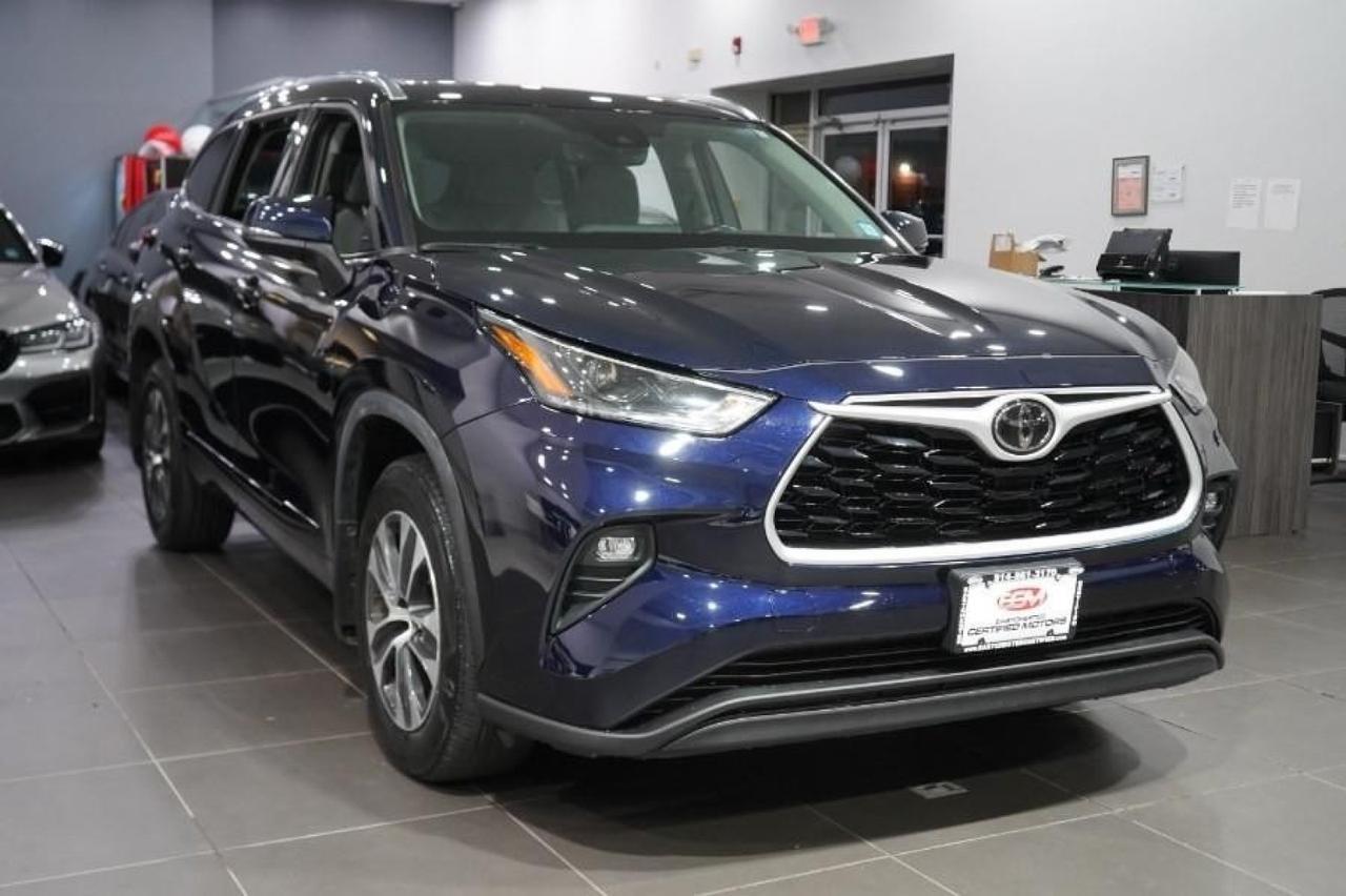 2021 Toyota Highlander XLE Eastchester NY