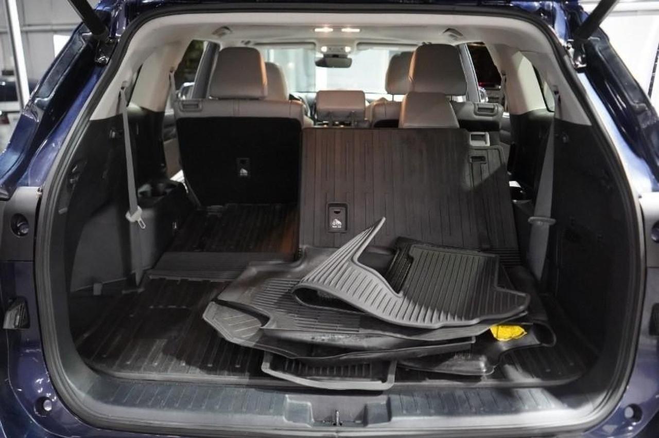2021 Toyota Highlander XLE Eastchester NY