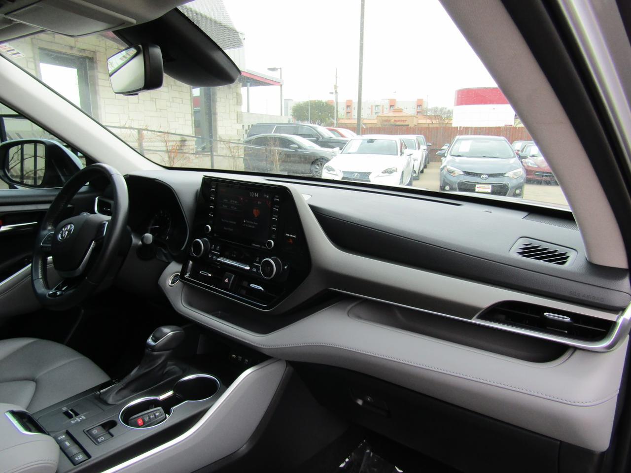 2021 Toyota Highlander XLE FWD (Natl) Grand Prairie TX
