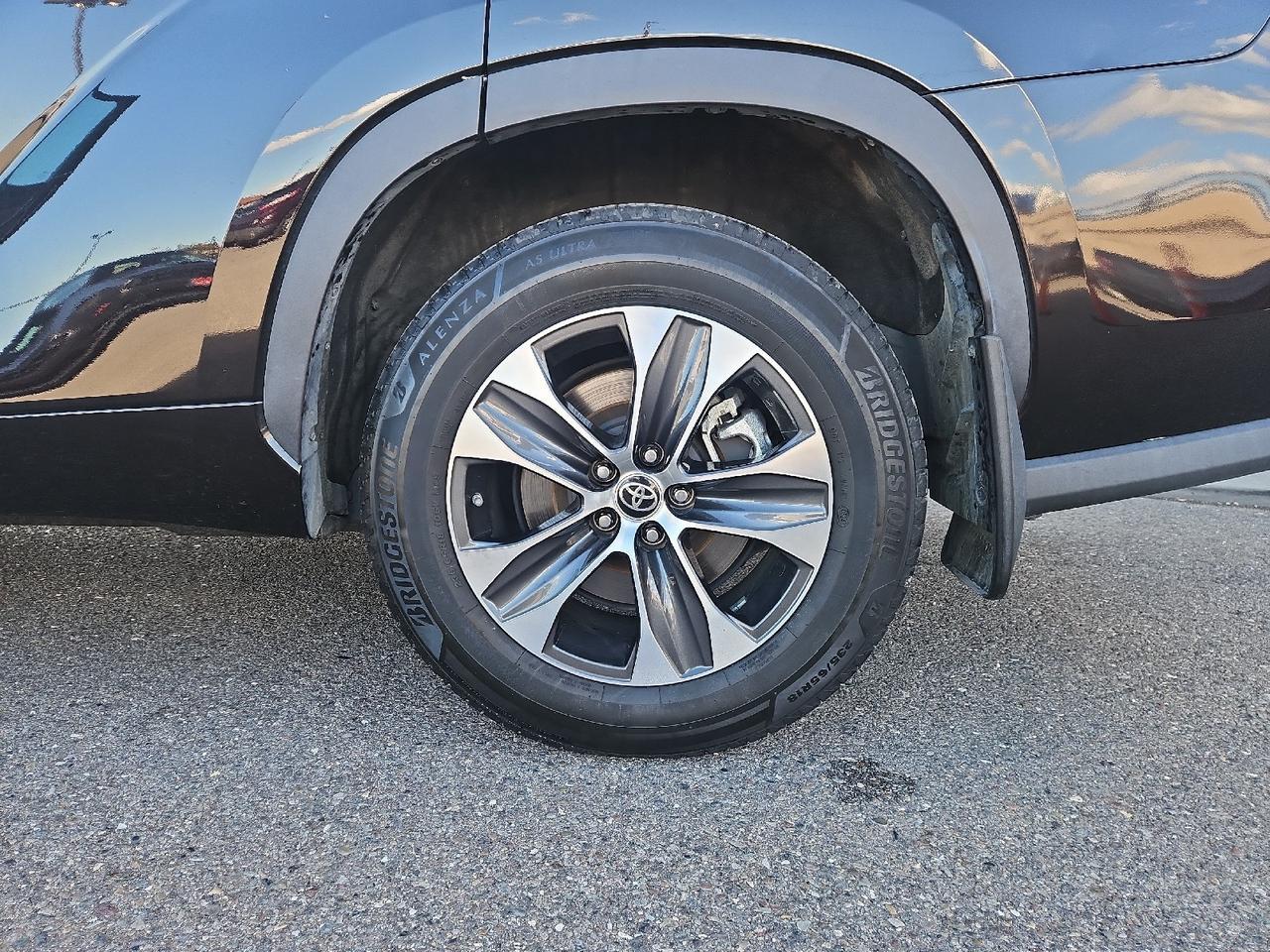 2021 Toyota Highlander XLE Grand Junction CO