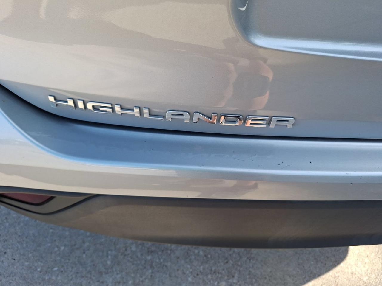 2021 Toyota Highlander XLE Hurst TX