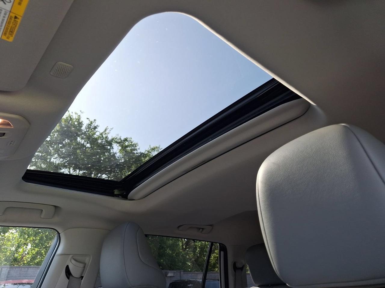 2021 Toyota Highlander XLE Hurst TX
