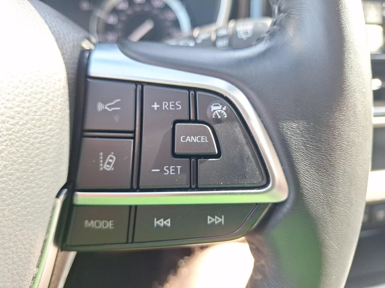 2021 Toyota Highlander XLE Hurst TX