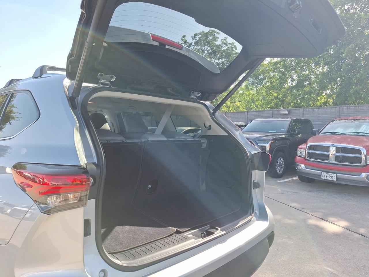 2021 Toyota Highlander XLE Hurst TX