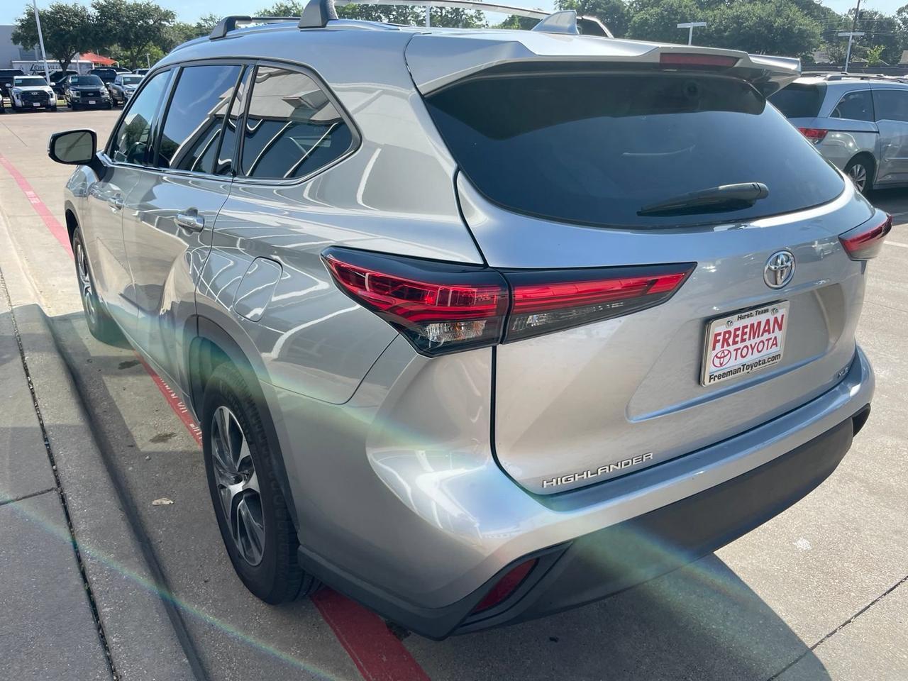 2021 Toyota Highlander XLE Hurst TX