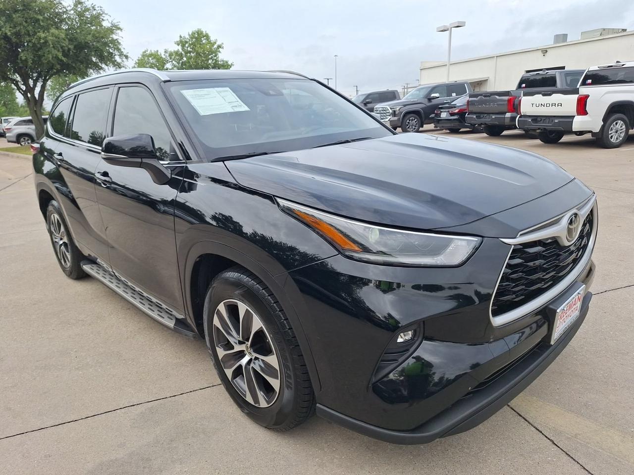 2021 Toyota Highlander XLE Hurst TX