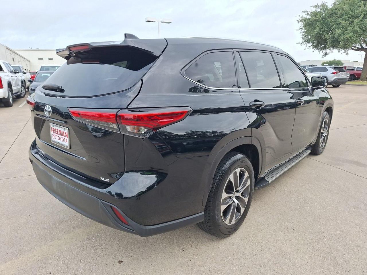 2021 Toyota Highlander XLE Hurst TX
