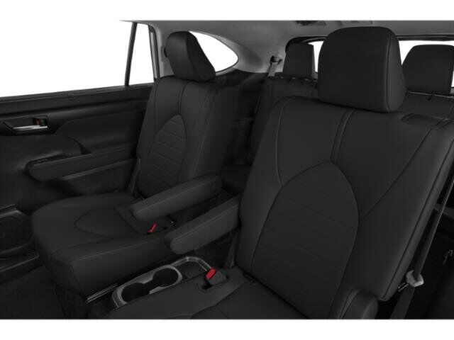 2021 Toyota Highlander XLE Hurst TX