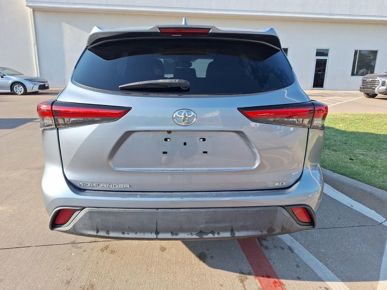 2021 Toyota Highlander XLE Hurst TX