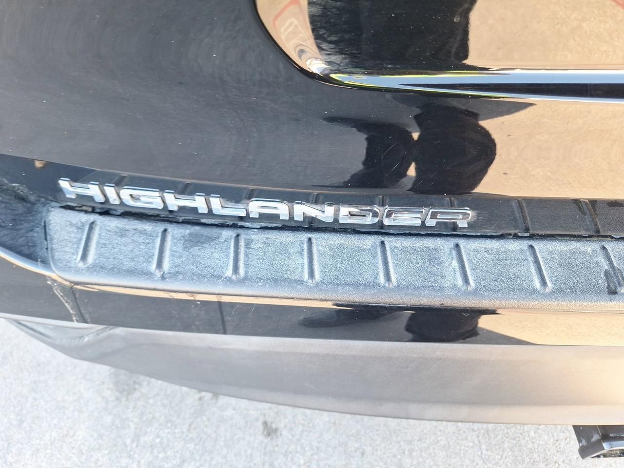 2021 Toyota Highlander XLE Hurst TX