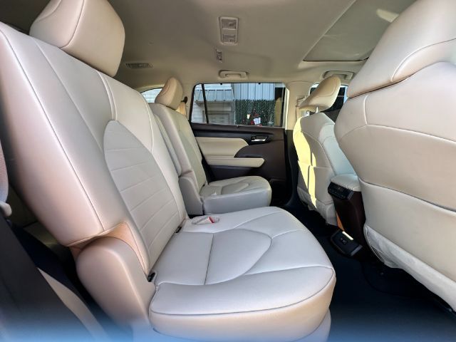 2021 Toyota Highlander XLE Houston TX