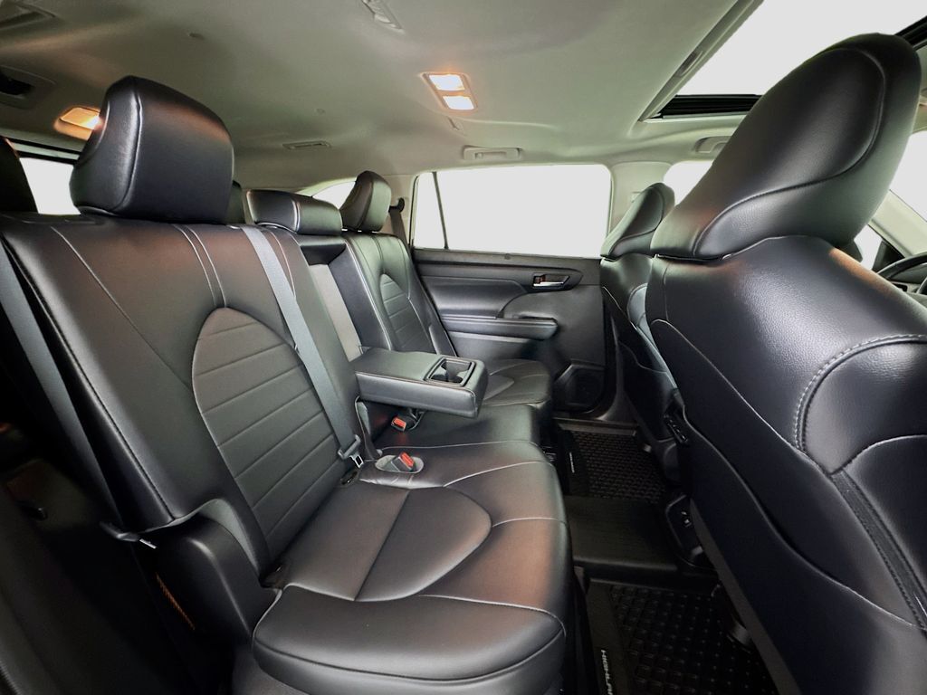 2021 Toyota Highlander XLE Kennewick WA