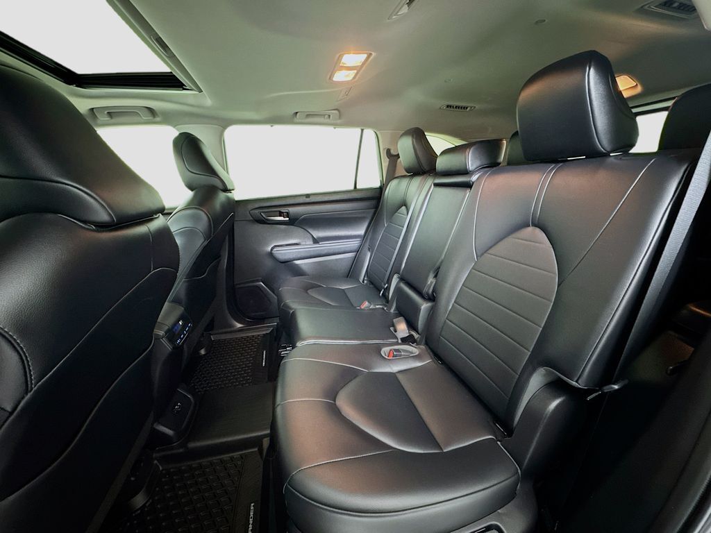 2021 Toyota Highlander XLE Kennewick WA