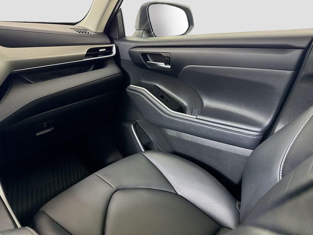 2021 Toyota Highlander XLE Kennewick WA