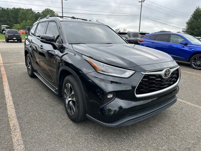 2021 Toyota Highlander XLE Monroe GA
