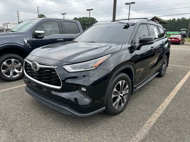 2021 Toyota Highlander XLE Monroe GA
